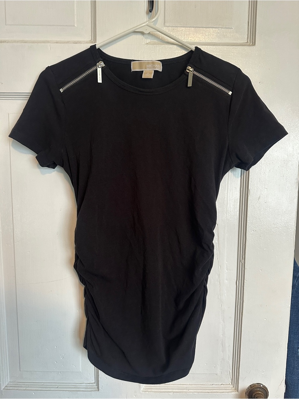MICHAEL Michael Kors Black Short-Sleeve Tee with Shoulder Zips